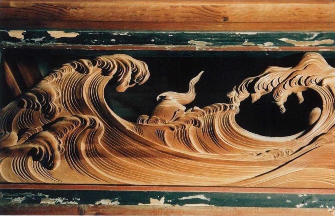 波の伊八「波に宝珠」