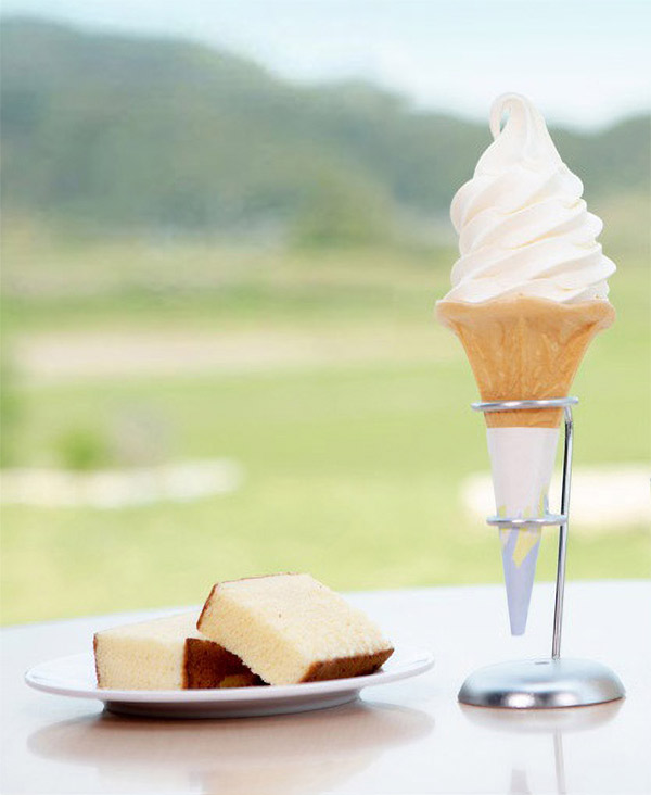 牛乳カステラとソフトクリーム