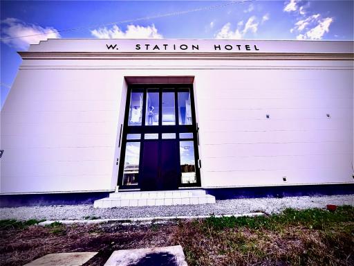 W.STATION HOTEL