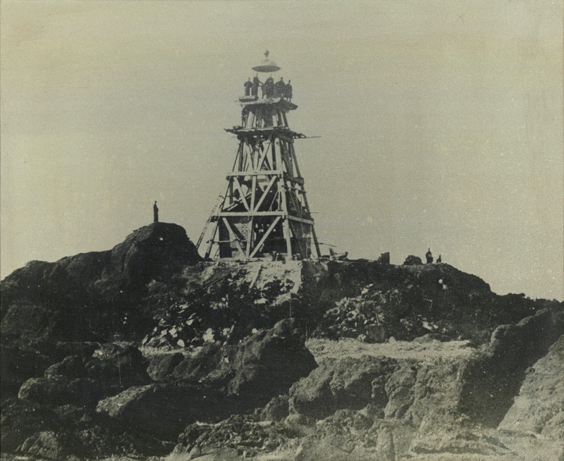 仮設の灯台