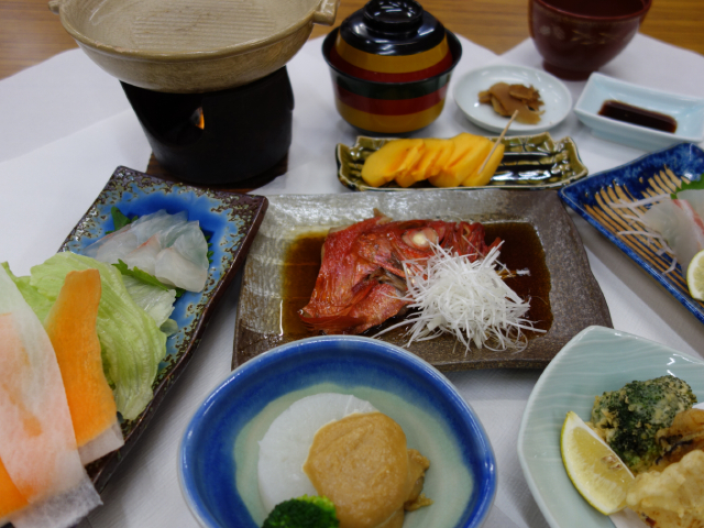 地魚しゃぶしゃぶ御膳付き